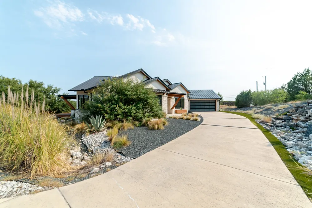 23801 Oscar Road Spicewood, TX 78669