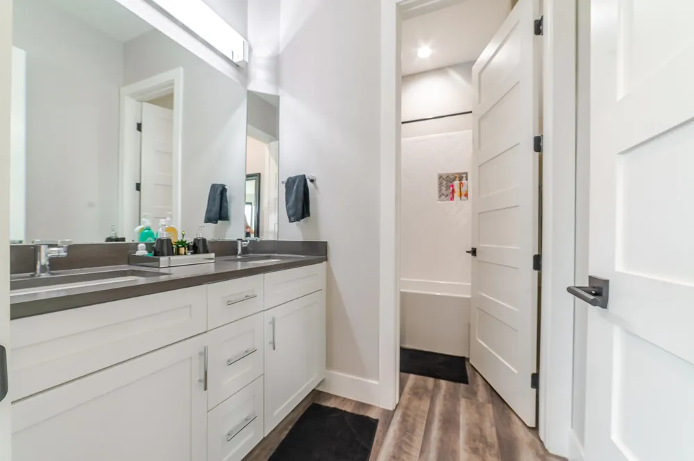 23801 Oscar Road Spicewood, TX 78669