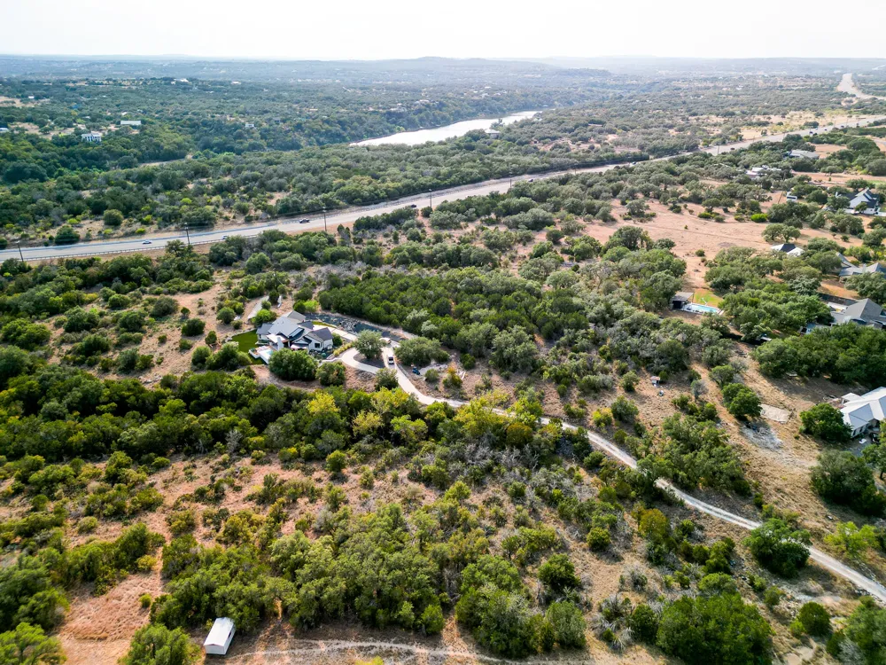 23801 Oscar Road Spicewood, TX 78669