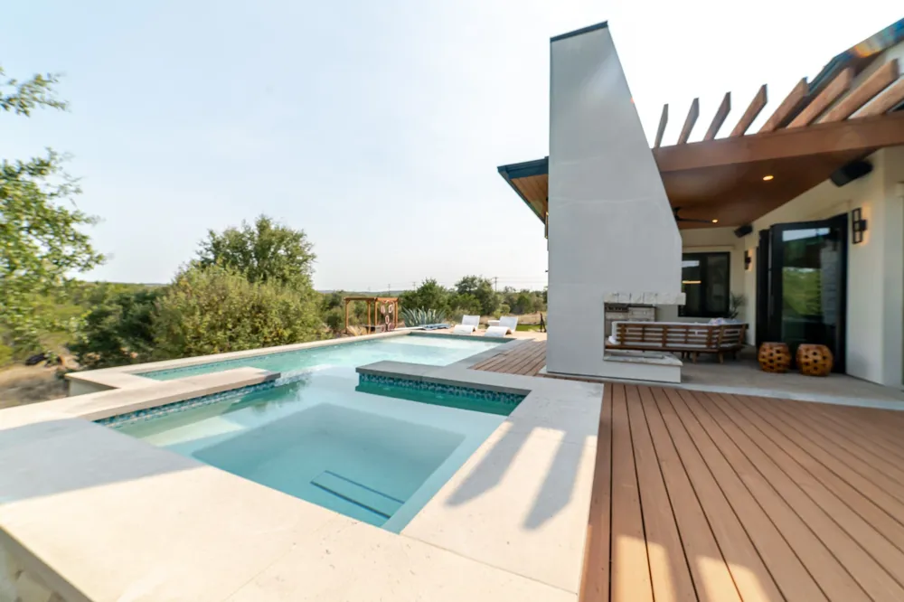 23801 Oscar Road Spicewood, TX 78669