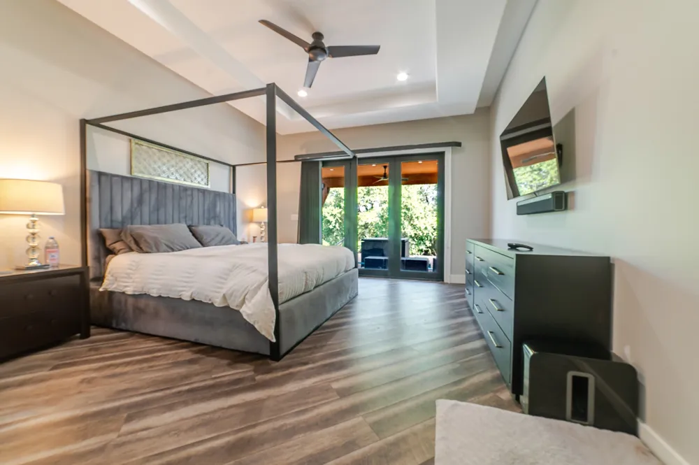 23801 Oscar Road Spicewood, TX 78669