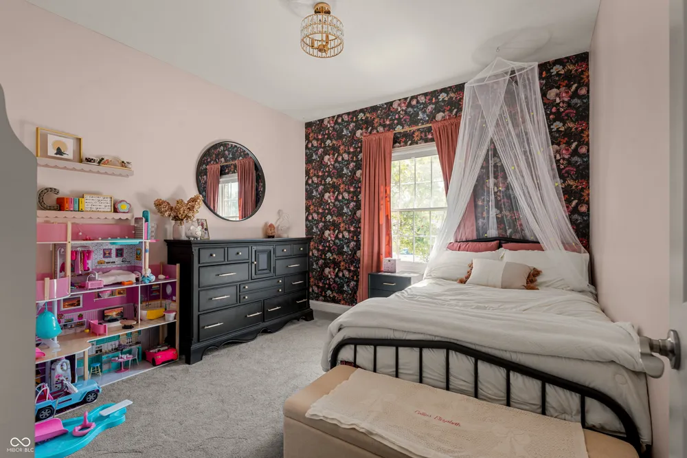 3974 Golf Bag Lane Terre Haute, IN 47802