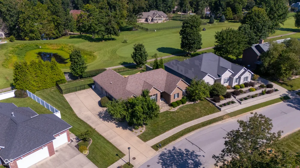3974 Golf Bag Lane Terre Haute, IN 47802