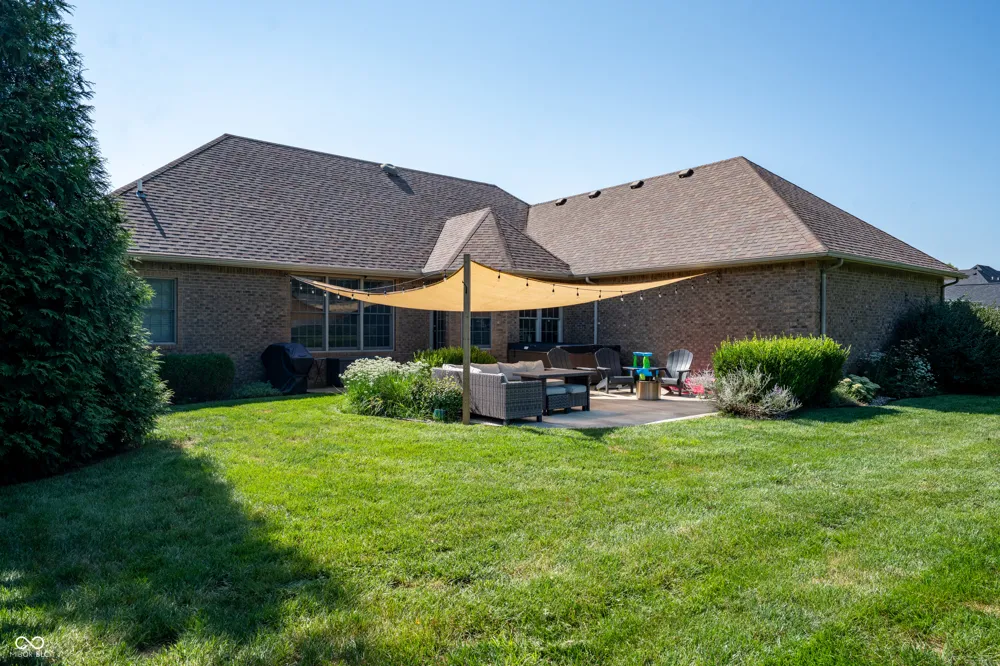 3974 Golf Bag Lane Terre Haute, IN 47802