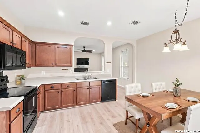 3140 SPARROW VIEW CT New Braunfels, TX 78130
