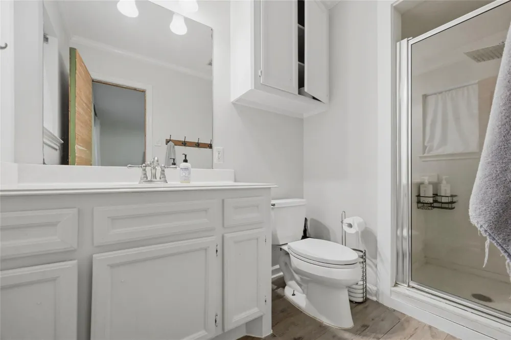 15810 Acapulco Drive Jersey Village, TX 77040