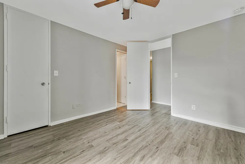 8200 E Jefferson Avenue #610 Detroit, MI 48214