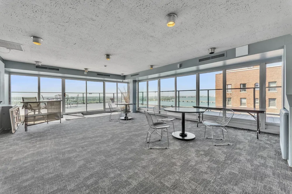 8200 E Jefferson Avenue #610 Detroit, MI 48214