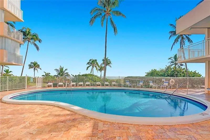 5200 OCEAN BOULEVARD #109C Lauderdale By The Sea, FL 33308