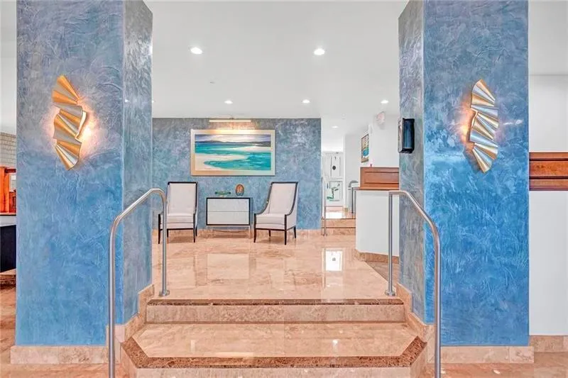 5200 OCEAN BOULEVARD #109C Lauderdale By The Sea, FL 33308
