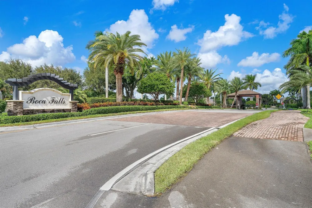 21318 Gosier Way Boca Raton, FL 33428