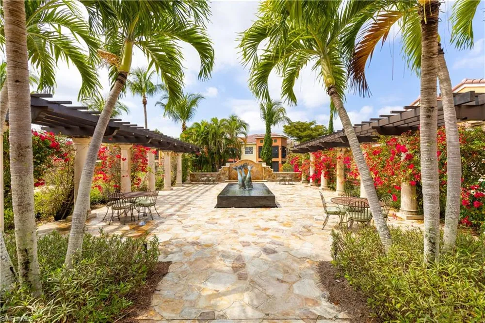 8641 Piazza Del Lago Circle #203 Estero, FL 33928