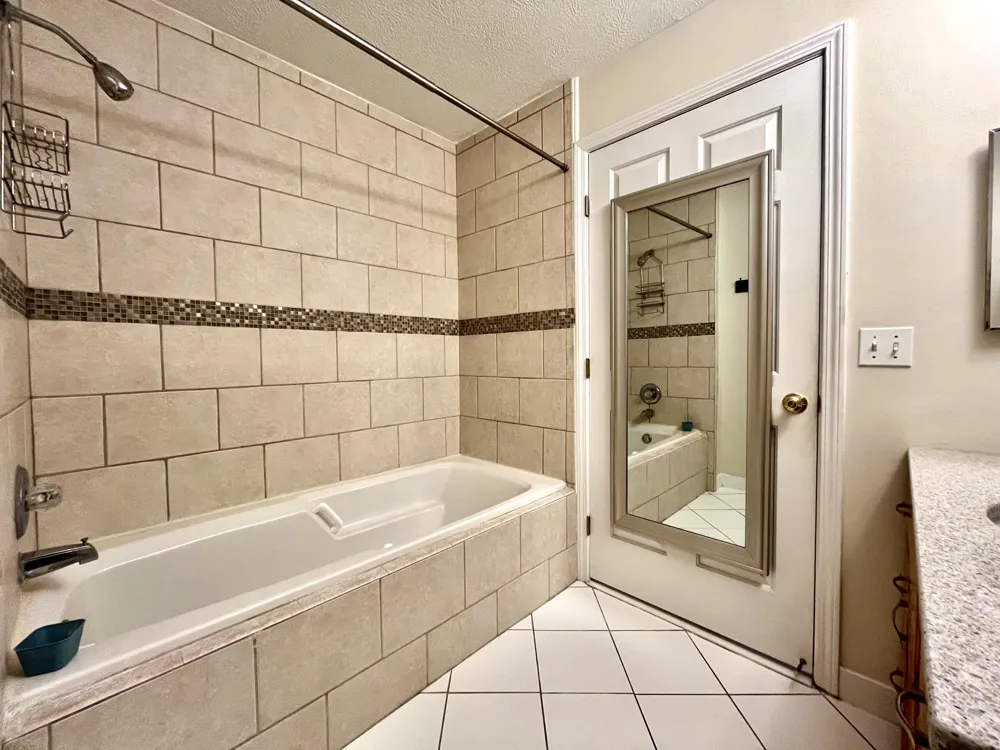 4417 Inverness Street Dexter City, MI 48130