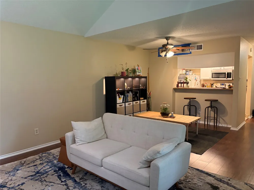 7804 Topawa Cove #B Austin, TX 78729