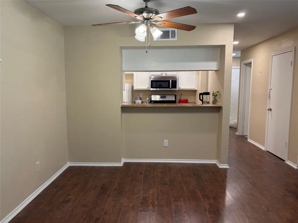7804 Topawa Cove #B Austin, TX 78729