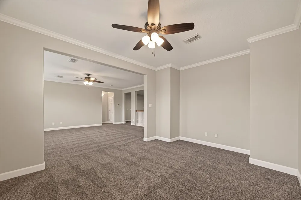 51 English Oak Court Lake Jackson, TX 77566