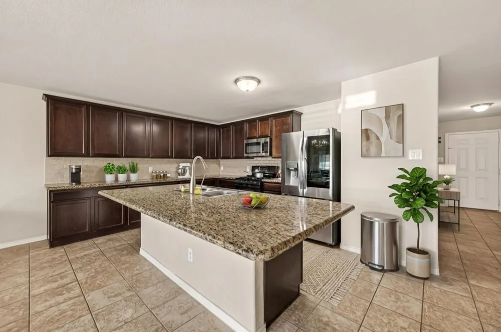9206 Rustling Manor Lane Richmond, TX 77407