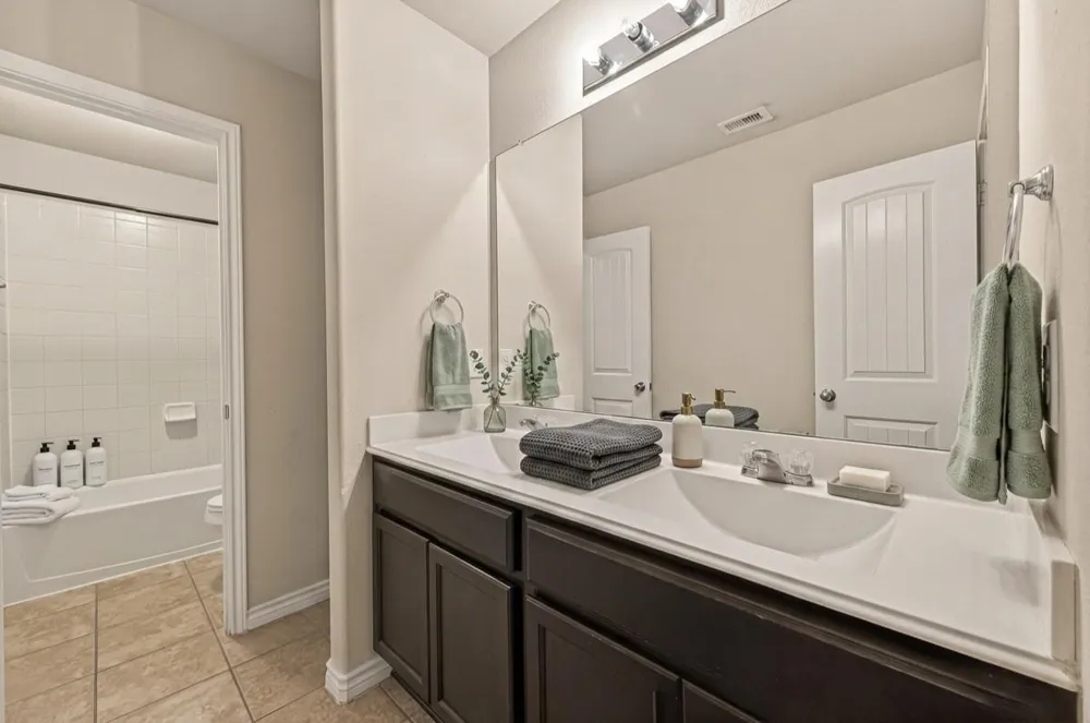 9206 Rustling Manor Lane Richmond, TX 77407