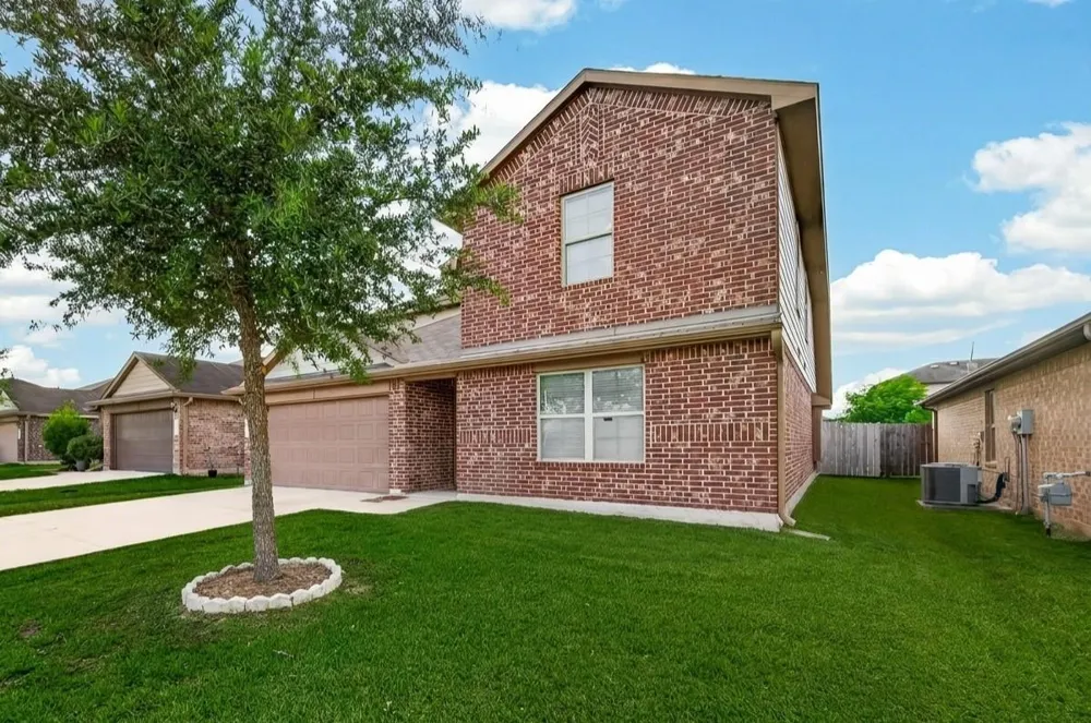 9206 Rustling Manor Lane Richmond, TX 77407