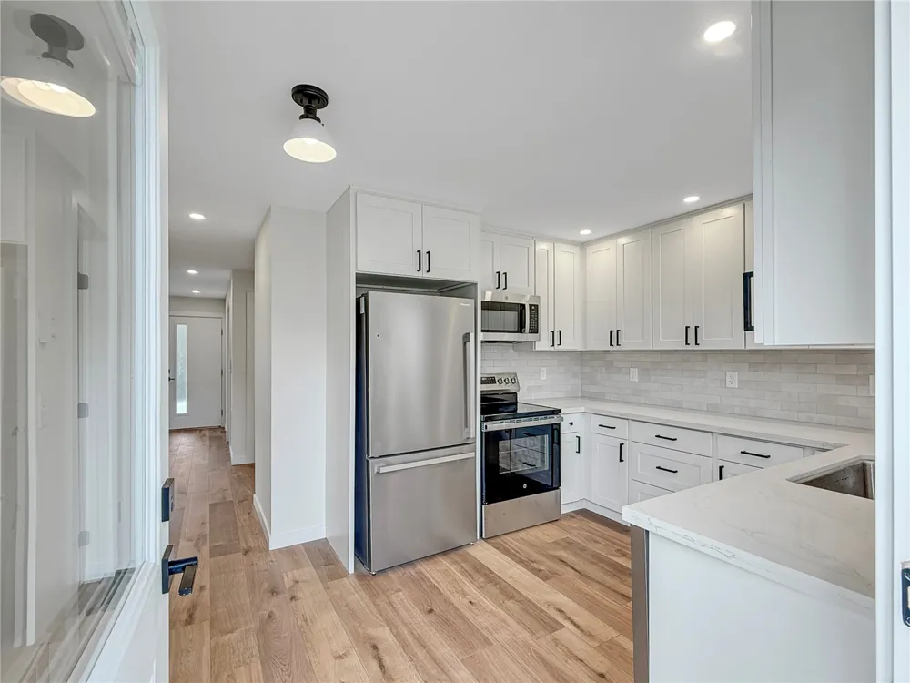 7820 64th Street SE #B Snohomish, WA 98290