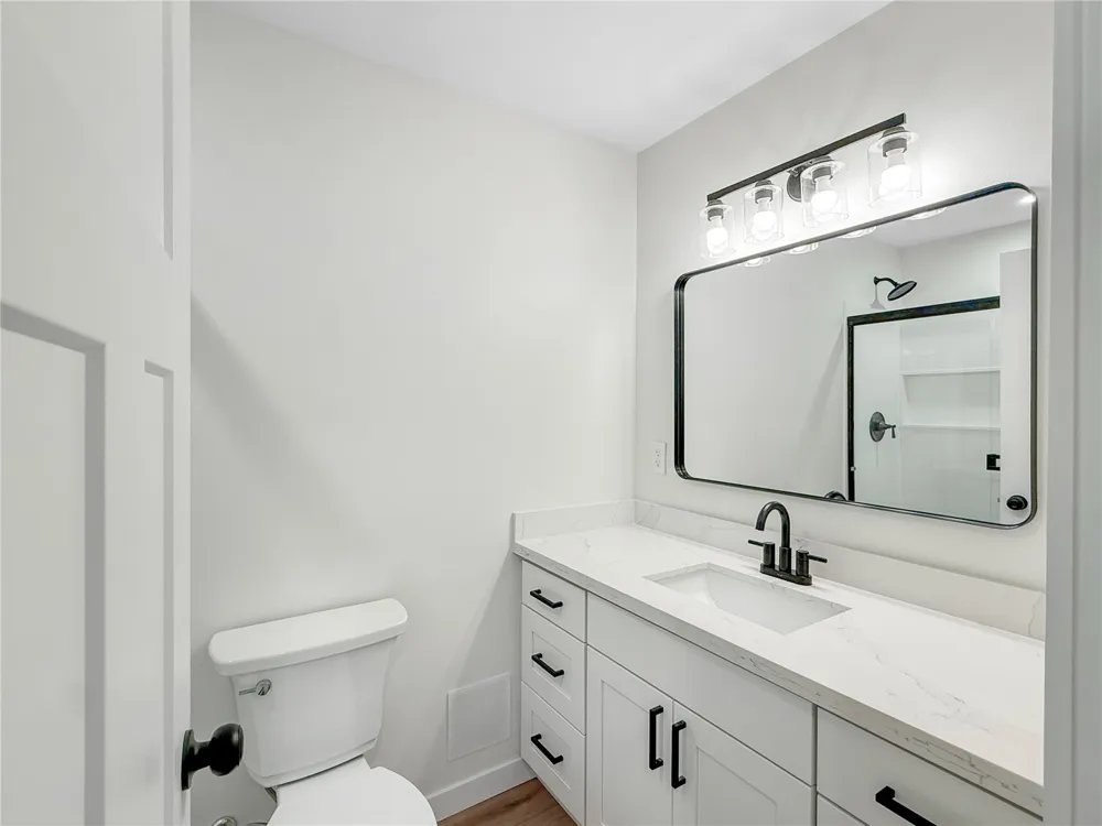 7820 64th Street SE #B Snohomish, WA 98290