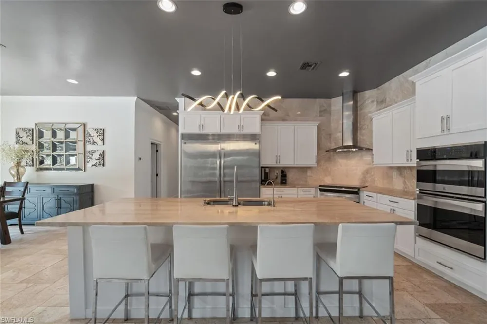 5420 Boxwood Way Naples, FL 34116