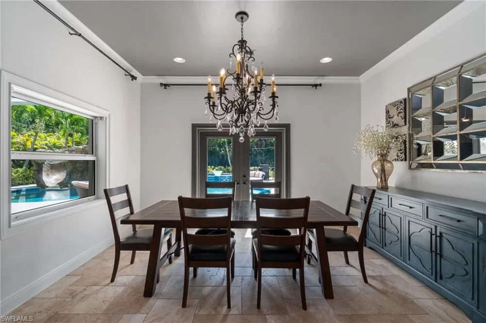 5420 Boxwood Way Naples, FL 34116