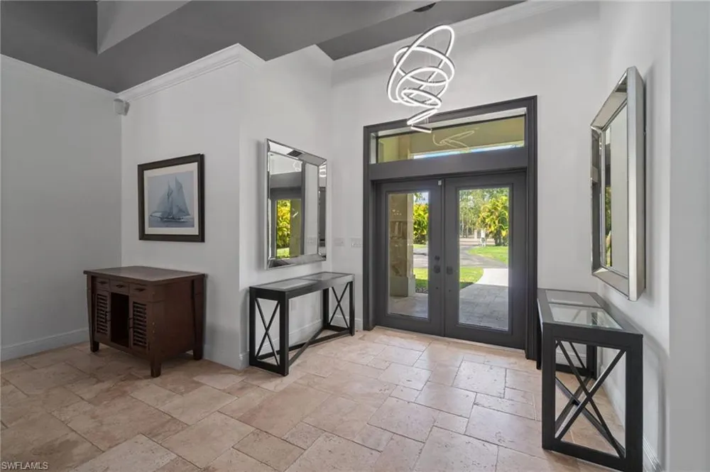 5420 Boxwood Way Naples, FL 34116