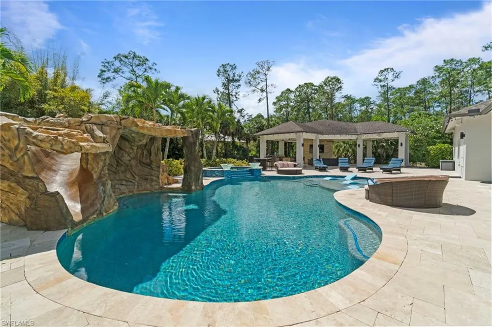 5420 Boxwood Way Naples, FL 34116