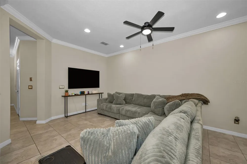 26399 LIMESTONE SPRINGS WAY Wesley Chapel, FL 33544