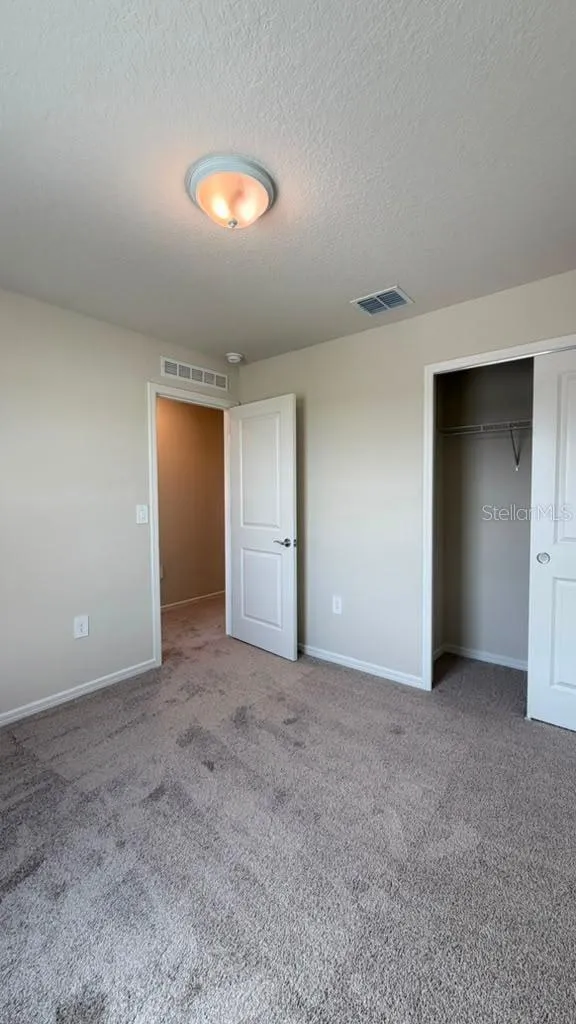 2122 SOUTHBURY DRIVE Kissimmee, FL 34744