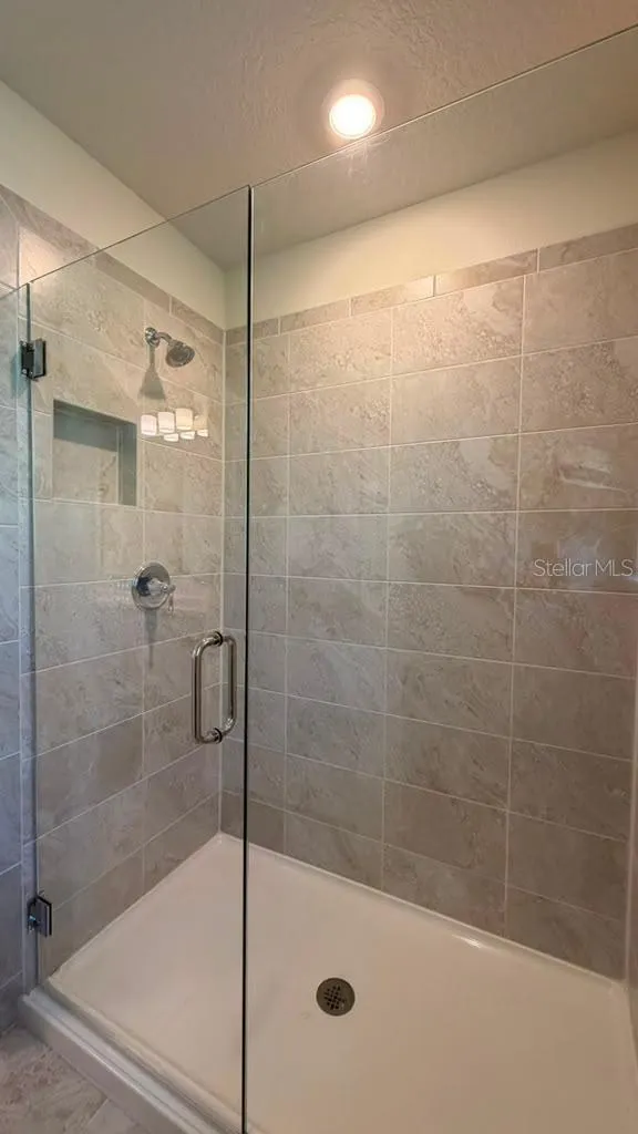 2122 SOUTHBURY DRIVE Kissimmee, FL 34744