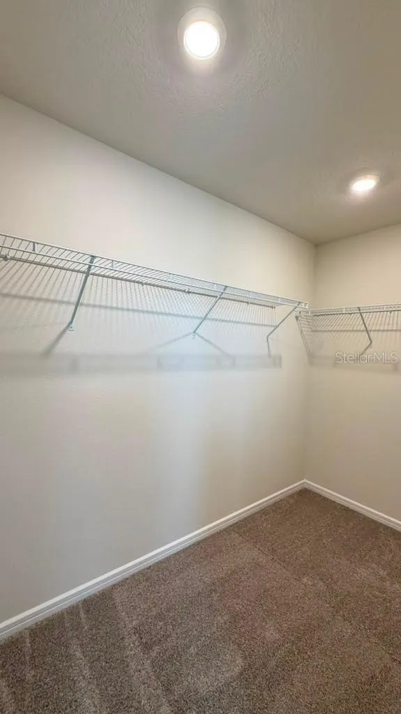 2122 SOUTHBURY DRIVE Kissimmee, FL 34744