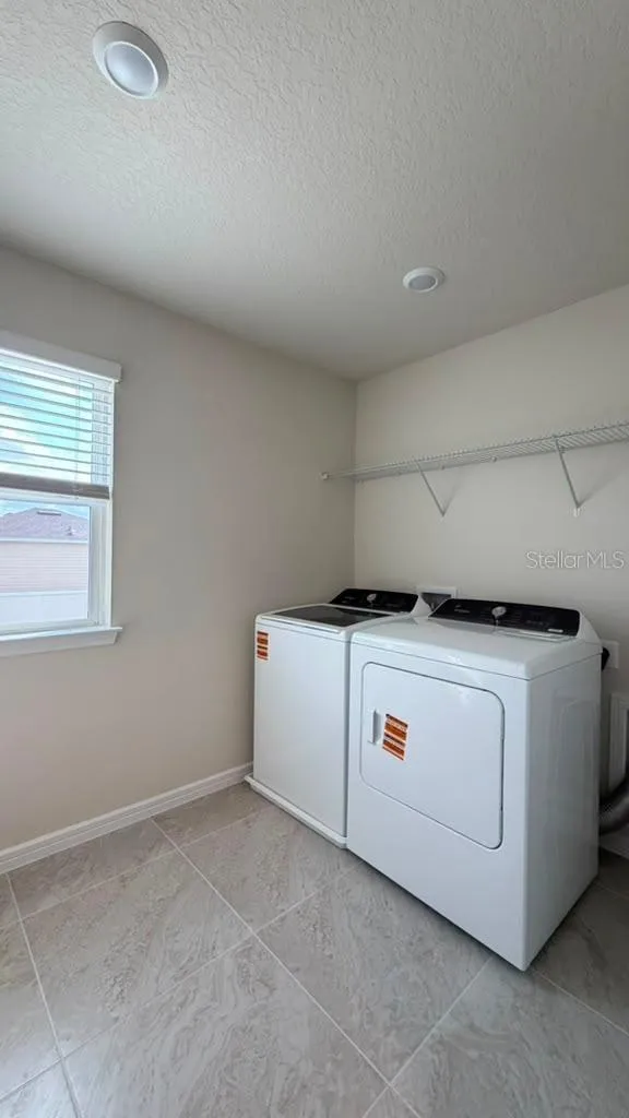 2122 SOUTHBURY DRIVE Kissimmee, FL 34744