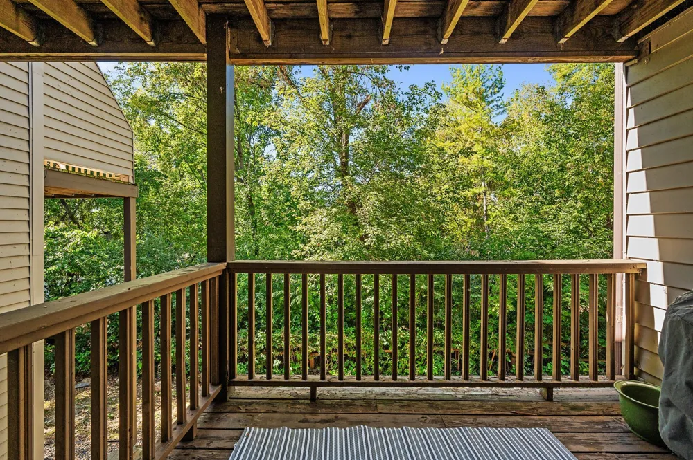 8948 Neill Lake Road #155E Eden Prairie, MN 55347