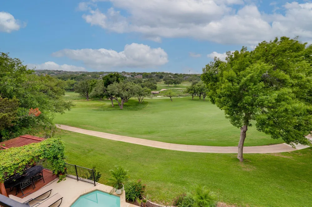47 WATERFALL DRIVE The Hills, TX 78738