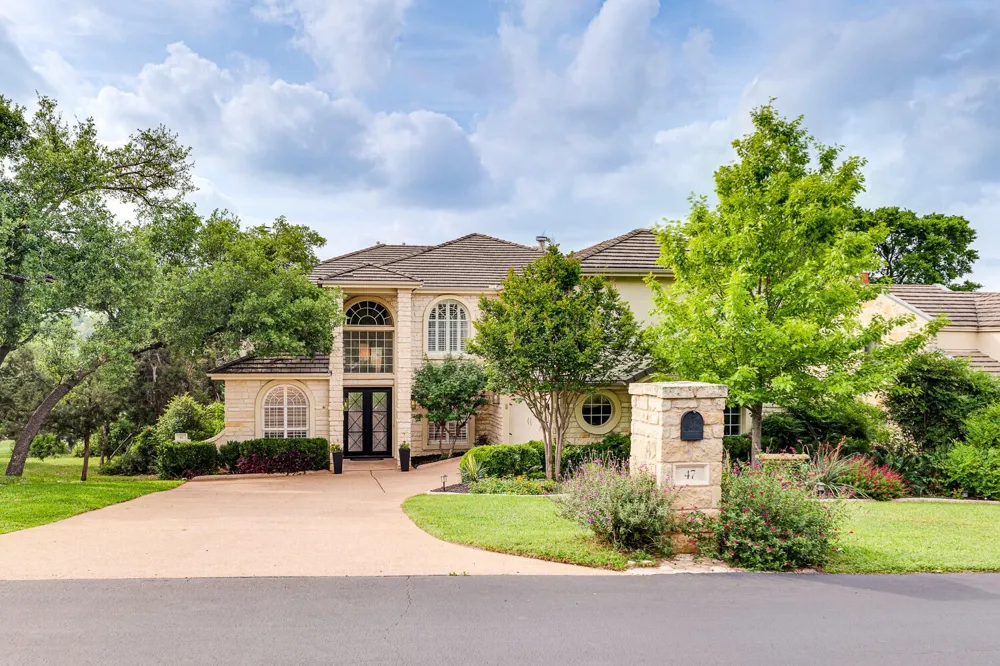 47 WATERFALL DRIVE The Hills, TX 78738