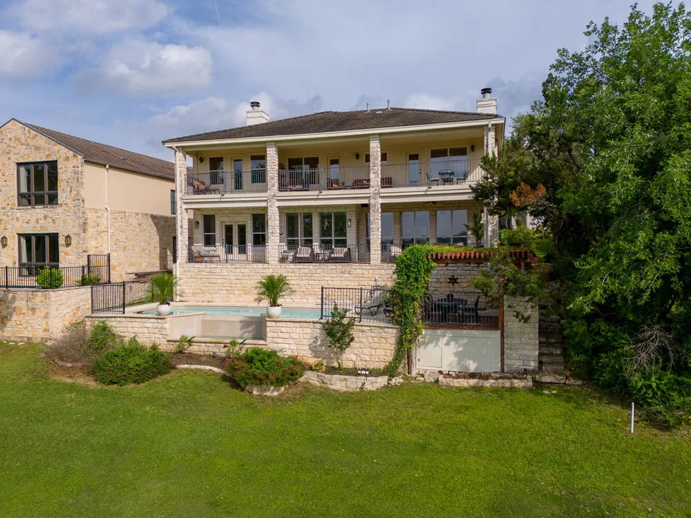47 WATERFALL DRIVE The Hills, TX 78738