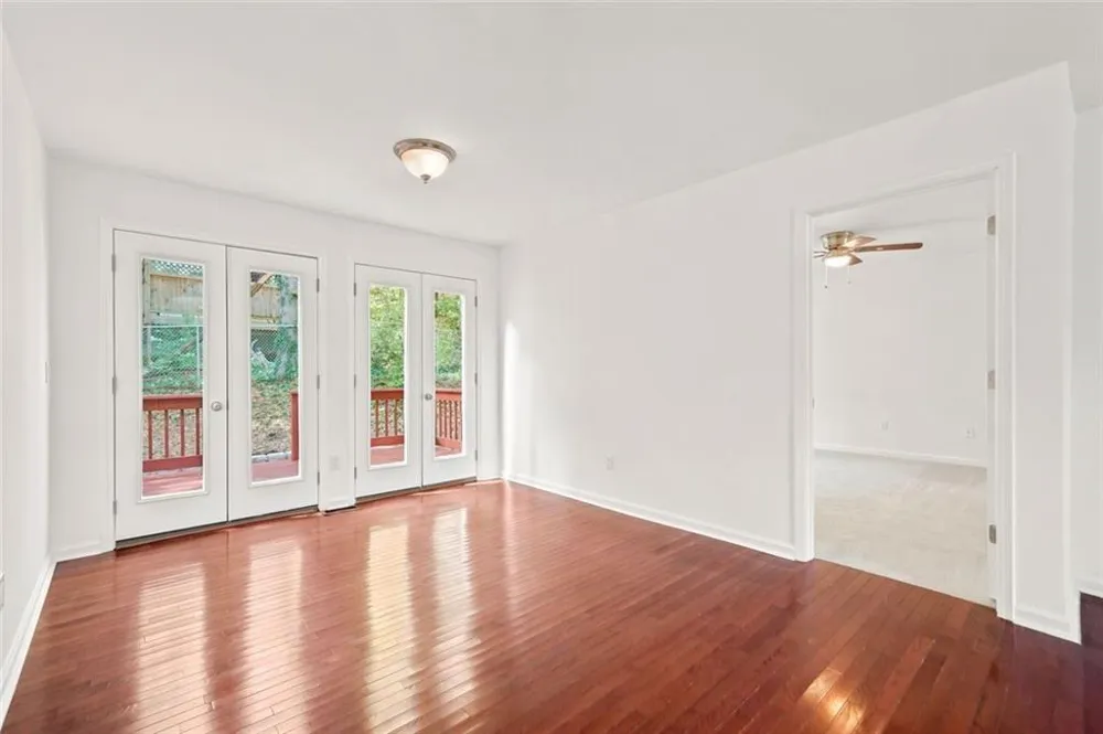 1632 Oakwood Court Marietta, GA 30066