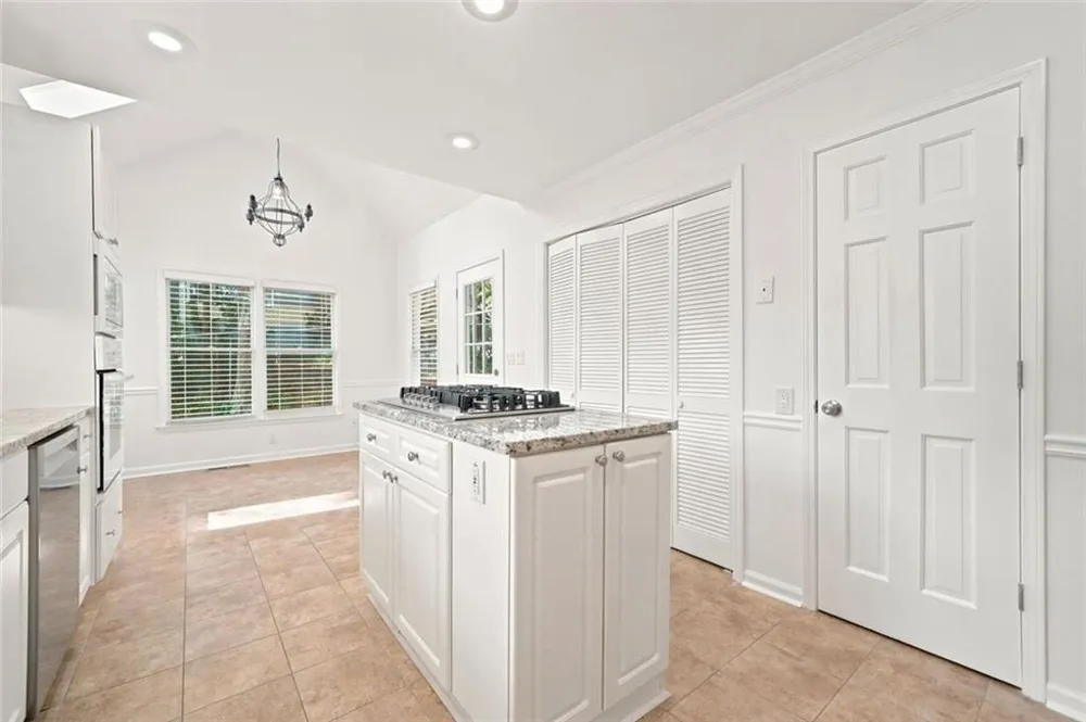 1632 Oakwood Court Marietta, GA 30066