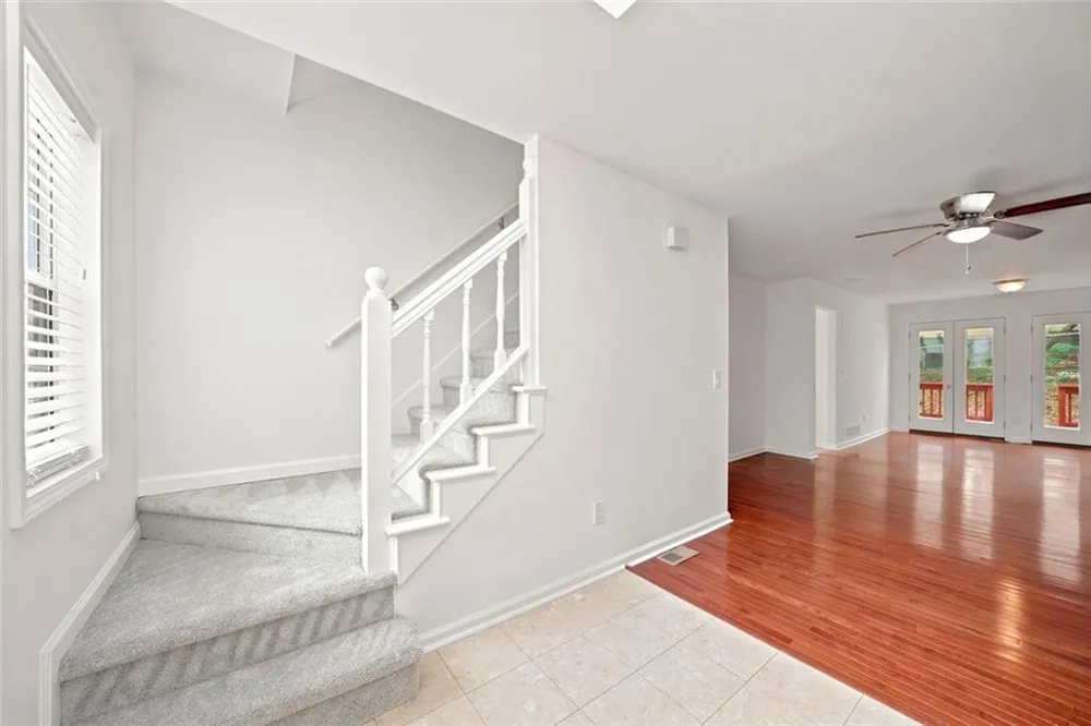 1632 Oakwood Court Marietta, GA 30066