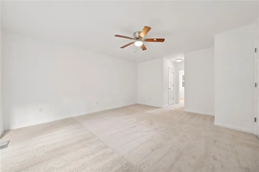 1632 Oakwood Court Marietta, GA 30066
