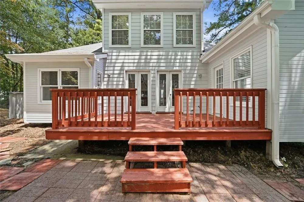 1632 Oakwood Court Marietta, GA 30066