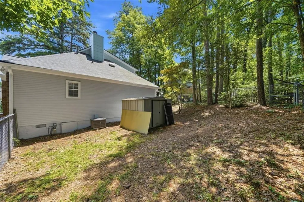 1632 Oakwood Court Marietta, GA 30066