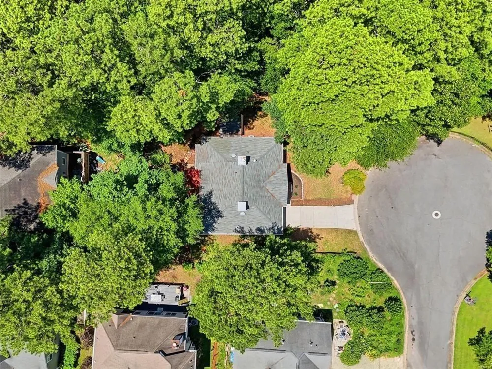 1632 Oakwood Court Marietta, GA 30066