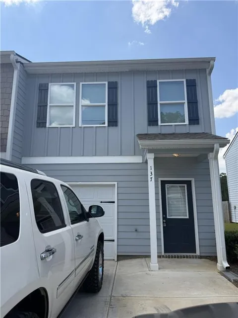 137 Village Green Drive NW