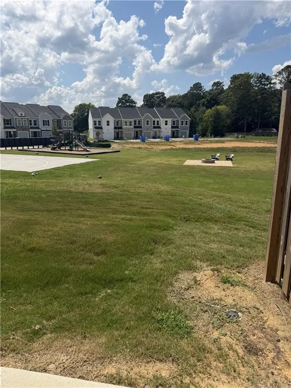 137 Village Green Drive NW Adairsville, GA 30103