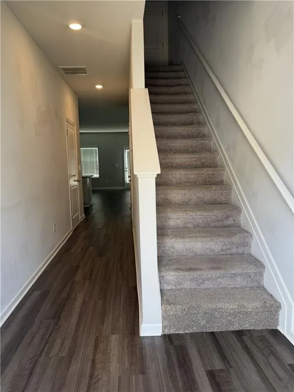 137 Village Green Drive NW Adairsville, GA 30103
