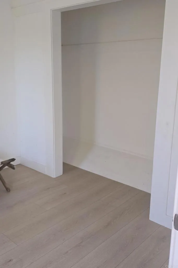 144 S Kenmore Avenue Los Angeles, CA 90004