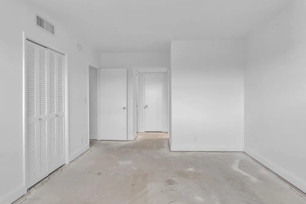 2950 Palm Aire Drive #607 Pompano Beach, FL 33069
